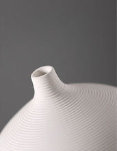 Load image into Gallery viewer, Diva Ceramic Tabletop Vase