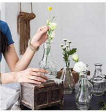 Load image into Gallery viewer, Elegant Cut Glass Crystal Vase