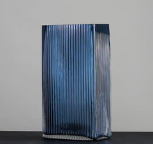 Load image into Gallery viewer, Ripple Glass Vase