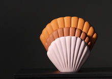 Load image into Gallery viewer, Shell Floral Ceramic Vase