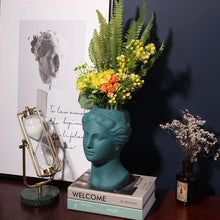 Load image into Gallery viewer, Venus Ceramic & Resin Planters