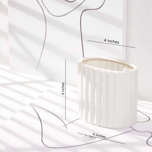 Load image into Gallery viewer, Swirl Textured Ceramic Flower Vase