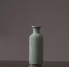 Load image into Gallery viewer, Isla Ceramic Vase