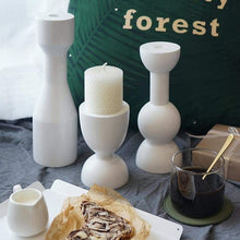 Load image into Gallery viewer, Finesse Candle Holders