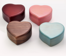 Load image into Gallery viewer, Music Box Heart Shape Bronze And Gold Movement Wooden Cover HandMade Valentine&#39;s Day Custom Gift Customization For Love For Children - BestVase
