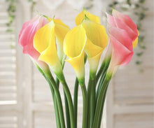 Load image into Gallery viewer, Alocasia and Hemming Calla Artificial Silk Flowers Party Wedding Holding Flowers - BestVase
