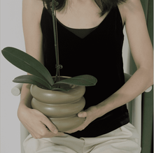 Load image into Gallery viewer, Unique Tyre Design Morante Colorful Flowerpot Planter
