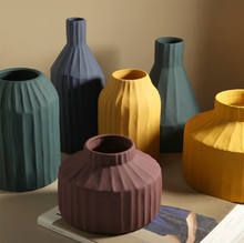 Load image into Gallery viewer, Isabel Textured Ceramic Vases
