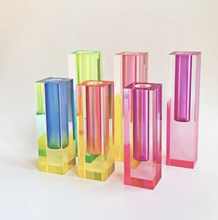 Load image into Gallery viewer, Modern Prism Acrylic Vase
