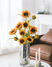 Load image into Gallery viewer, Sunflower Silk Flower Symbolizes joy and life Simulation Flowers Artificial Flower Retro Flower Props - BestVase
