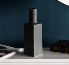 Load image into Gallery viewer, Artz Ceramic Vases
