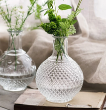 Load image into Gallery viewer, Elegant Cut Glass Crystal Vase
