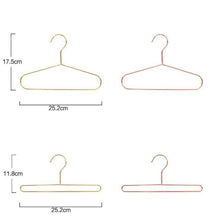 Load image into Gallery viewer, Chic Shapes Metal Hangers
