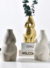 Load image into Gallery viewer, Venus Ceramic Porcelain Vase
