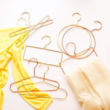 Load image into Gallery viewer, Chic Shapes Metal Hangers
