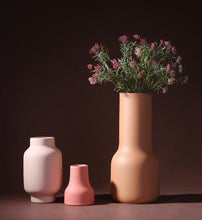 Load image into Gallery viewer, Warm Berry Palette Ceramic Flower Vase
