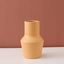 Load image into Gallery viewer, Bright Color Ceramic Flower Vase
