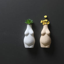 Load image into Gallery viewer, Venus Clay Mini Magnets Vases
