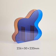 Load image into Gallery viewer, Prism Light Acrylic Vase
