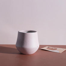 Load image into Gallery viewer, Kona Garden Planter
