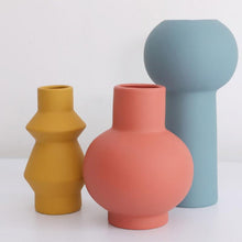 Load image into Gallery viewer, Sculptural Ceramic Vases
