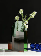 Load image into Gallery viewer, High Shine Translucent Acrylic Vases
