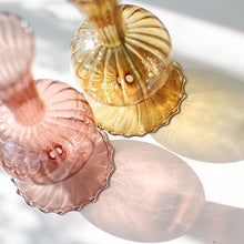 Load image into Gallery viewer, Earth Tone Petal Texture Glass Vase
