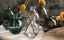 Load image into Gallery viewer, Cezanne Glass Vase 3 pc Set
