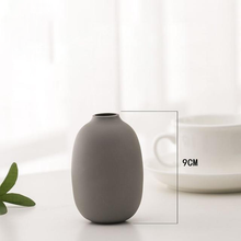 Load image into Gallery viewer, Earthy Elegance Tabletop Vase
