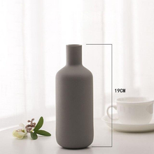 Load image into Gallery viewer, Earthy Elegance Tabletop Vase
